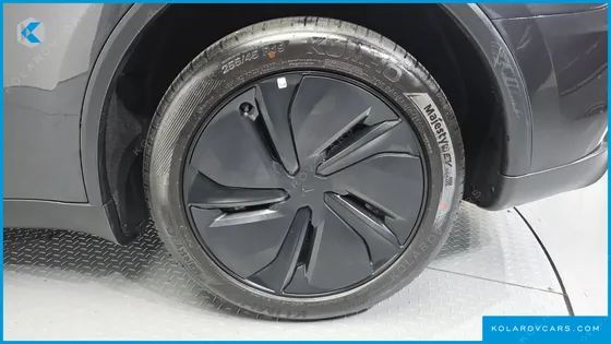 TESLA MODEL Y PREMIUM RWD