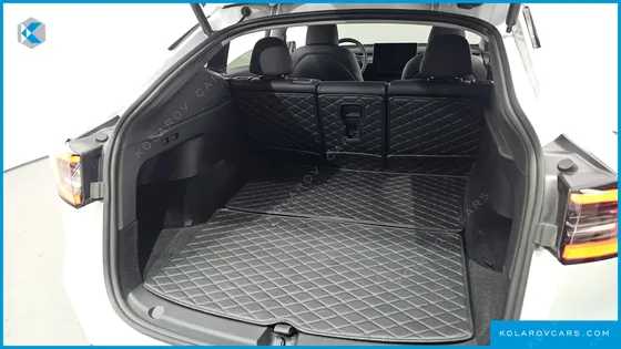 TESLA MODEL Y RWD