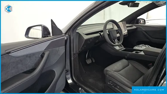 TESLA MODEL Y L LONG RANGE AWD