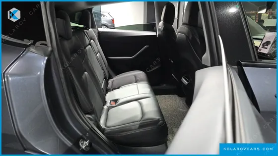 TESLA MODEL Y LONG RANGE AWD