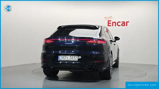 PORSCHE CAYENNE 3.0 COUPE PLATINUM EDITION