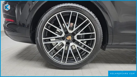PORSCHE CAYENNE 3.0 E-HYBRID COUPE