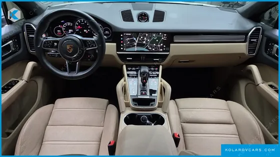 PORSCHE CAYENNE 3.0 COUPE PLATINUM EDITION