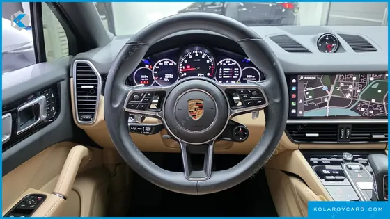 PORSCHE CAYENNE 3.0 COUPE PLATINUM EDITION