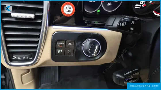 PORSCHE CAYENNE 3.0