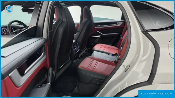PORSCHE CAYENNE 3.0 E-HYBRID COUPE
