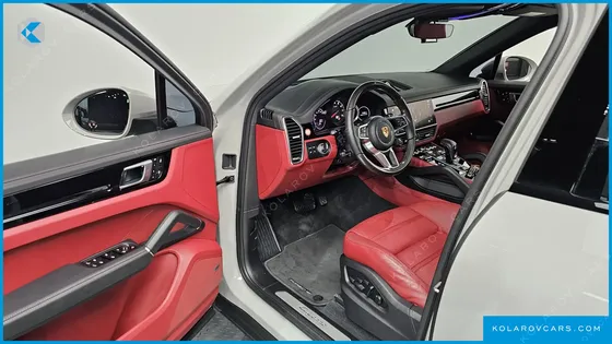 PORSCHE CAYENNE 3.0 COUPE
