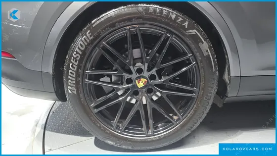 PORSCHE CAYENNE 3.0 COUPE