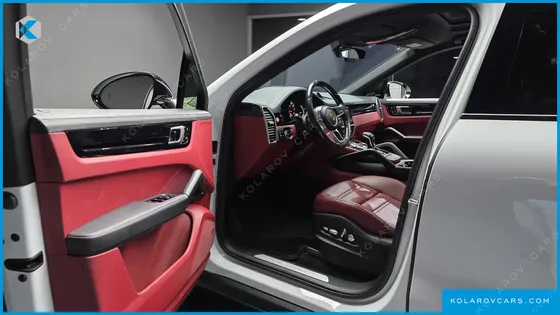 PORSCHE CAYENNE 3.0 COUPE
