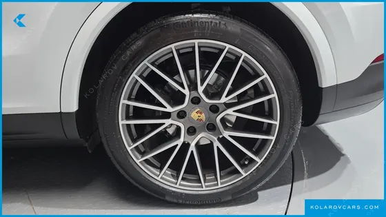 PORSCHE CAYENNE 3.0 COUPE