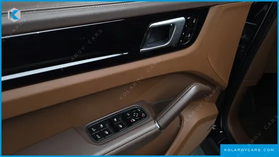 PORSCHE CAYENNE 3.0 COUPE
