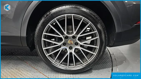 PORSCHE CAYENNE 3.0