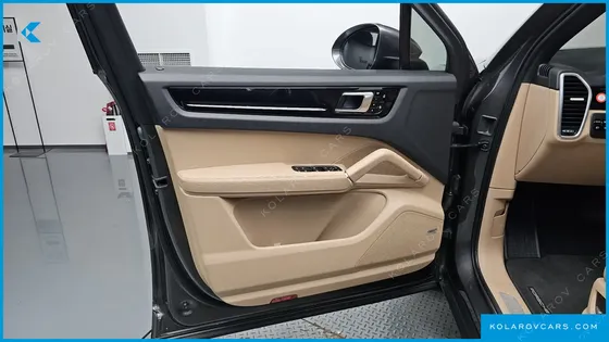 PORSCHE CAYENNE 3.0