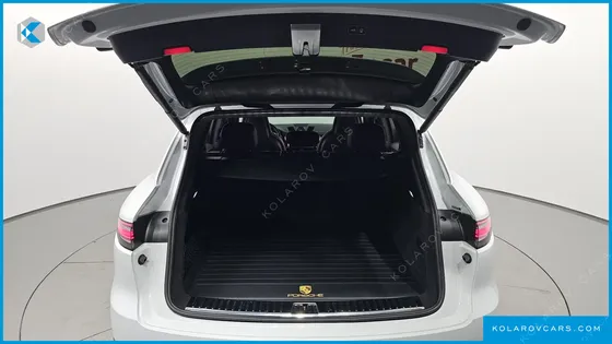 PORSCHE CAYENNE 3.0