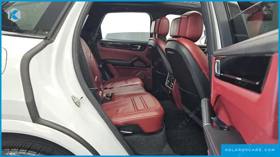 PORSCHE CAYENNE 3.0
