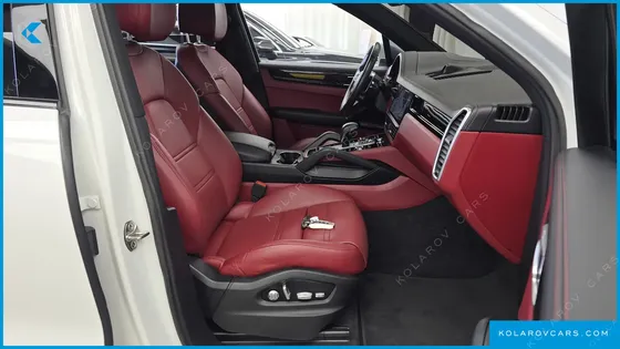 PORSCHE CAYENNE 3.0