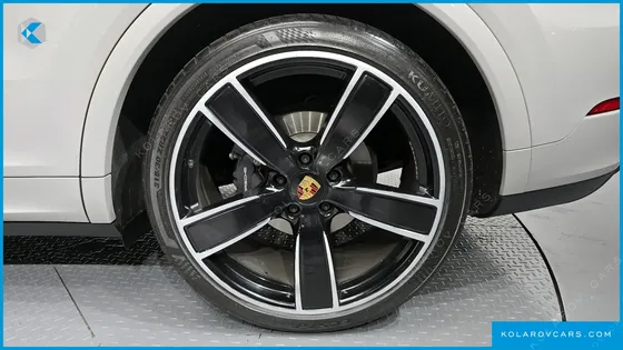 PORSCHE CAYENNE 3.0