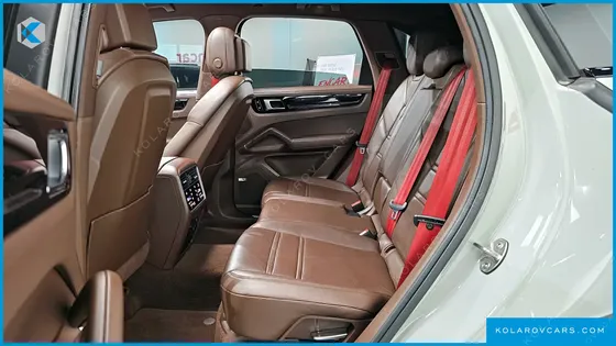 PORSCHE CAYENNE 3.0