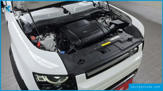 LAND ROVER DEFENDER 110 P300 X-DYNAMIC SE