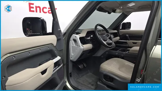 LAND ROVER DEFENDER 110 D250 SE