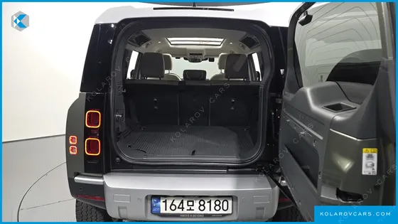 LAND ROVER DEFENDER 110 D250 SE