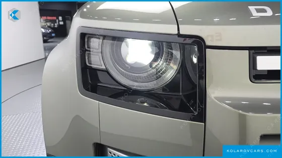 LAND ROVER DEFENDER 110 D250 SE