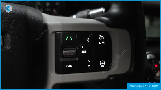 LAND ROVER DEFENDER 90 D250 SE