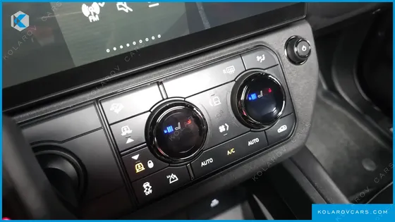 LAND ROVER DEFENDER 110 P635 OCTA BLACK