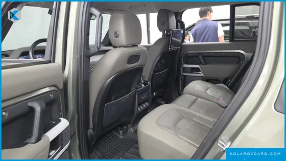 LAND ROVER DEFENDER 110 D240 SE