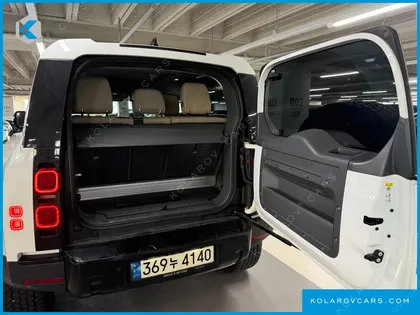 LAND ROVER DEFENDER 90 D250 SE