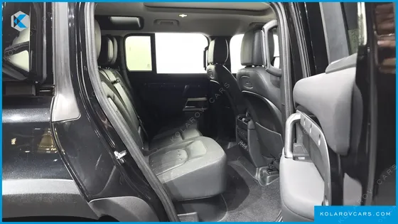 LAND ROVER DEFENDER 110 D240 SE