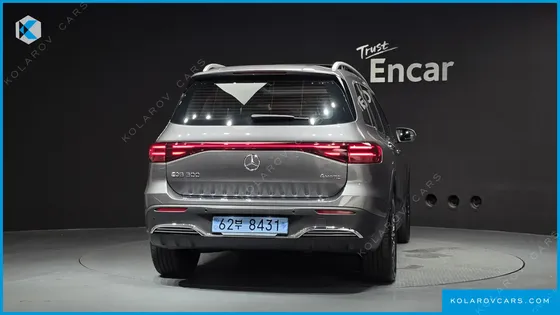 MERCEDES EQB EQB300 4MATIC AMG LINE