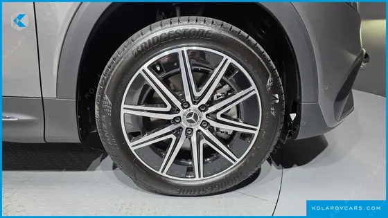 MERCEDES EQB EQB300 4MATIC AMG LINE