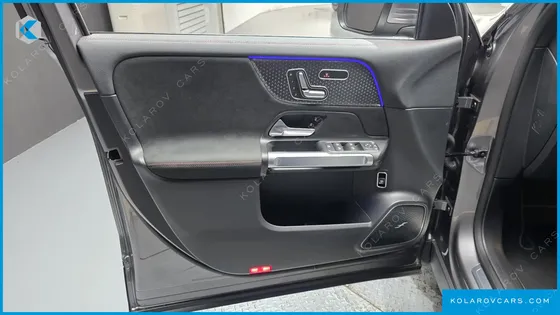 MERCEDES EQB EQB300 4MATIC AMG LINE