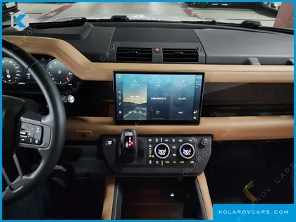 LAND ROVER DEFENDER 110 P300 X-DYNAMIC SE
