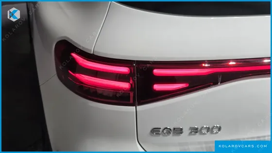 MERCEDES EQB EQB300 4MATIC PROGRESSIVE