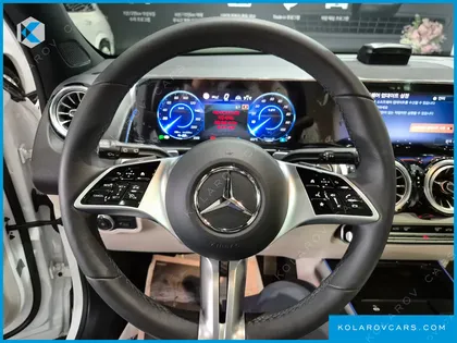 MERCEDES EQB EQB300 4MATIC PROGRESSIVE