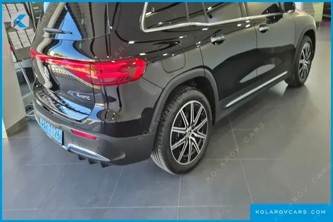 MERCEDES EQB EQB300 4MATIC AMG LINE