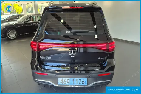 MERCEDES EQB EQB300 4MATIC AMG LINE