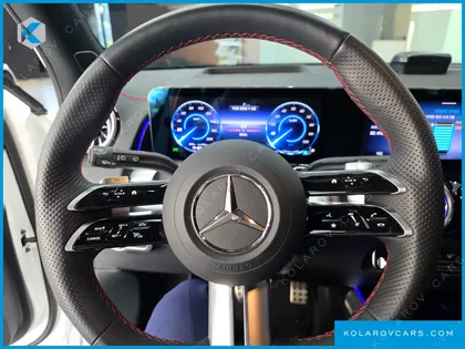 MERCEDES EQB EQB300 4MATIC AMG LINE