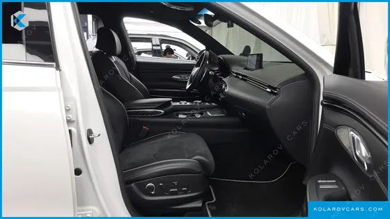 GENESIS GV70 2.5T GASOLINE 2WD