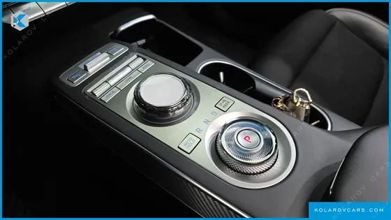 GENESIS GV70 2.5T GASOLINE 2WD