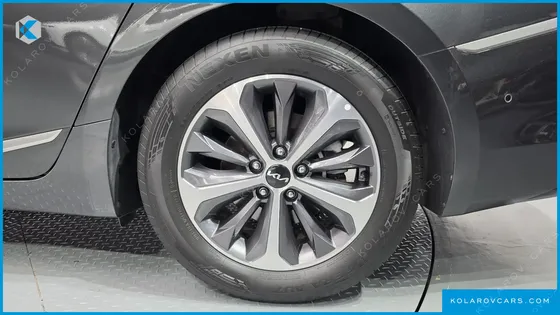 KIA K8 NOBLESSE
