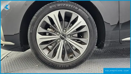 KIA K8 SIGNATURE