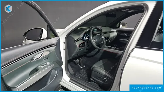 GENESIS GV70 2.5T GASOLINE 2WD