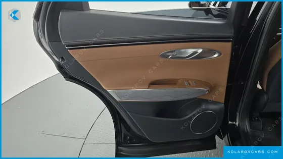 GENESIS GV70 2.5T GASOLINE 2WD