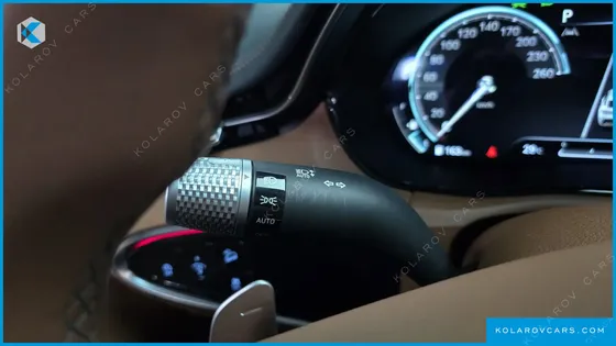 GENESIS GV70 2.5T GASOLINE 2WD
