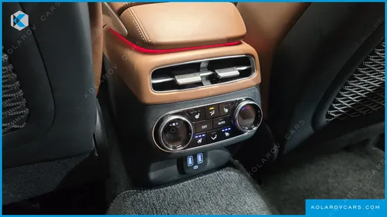 GENESIS GV70 2.5T GASOLINE 2WD