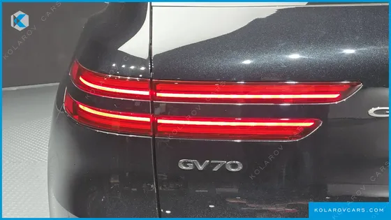 GENESIS GV70 2.5T GASOLINE 2WD