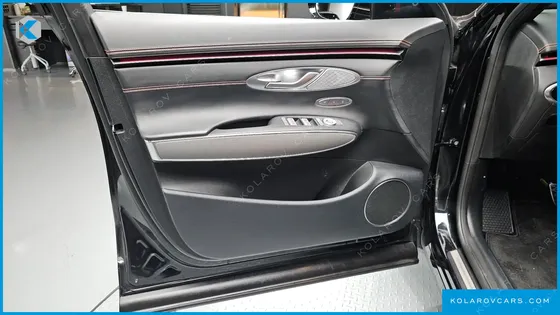 GENESIS GV70 2.5T GASOLINE 2WD